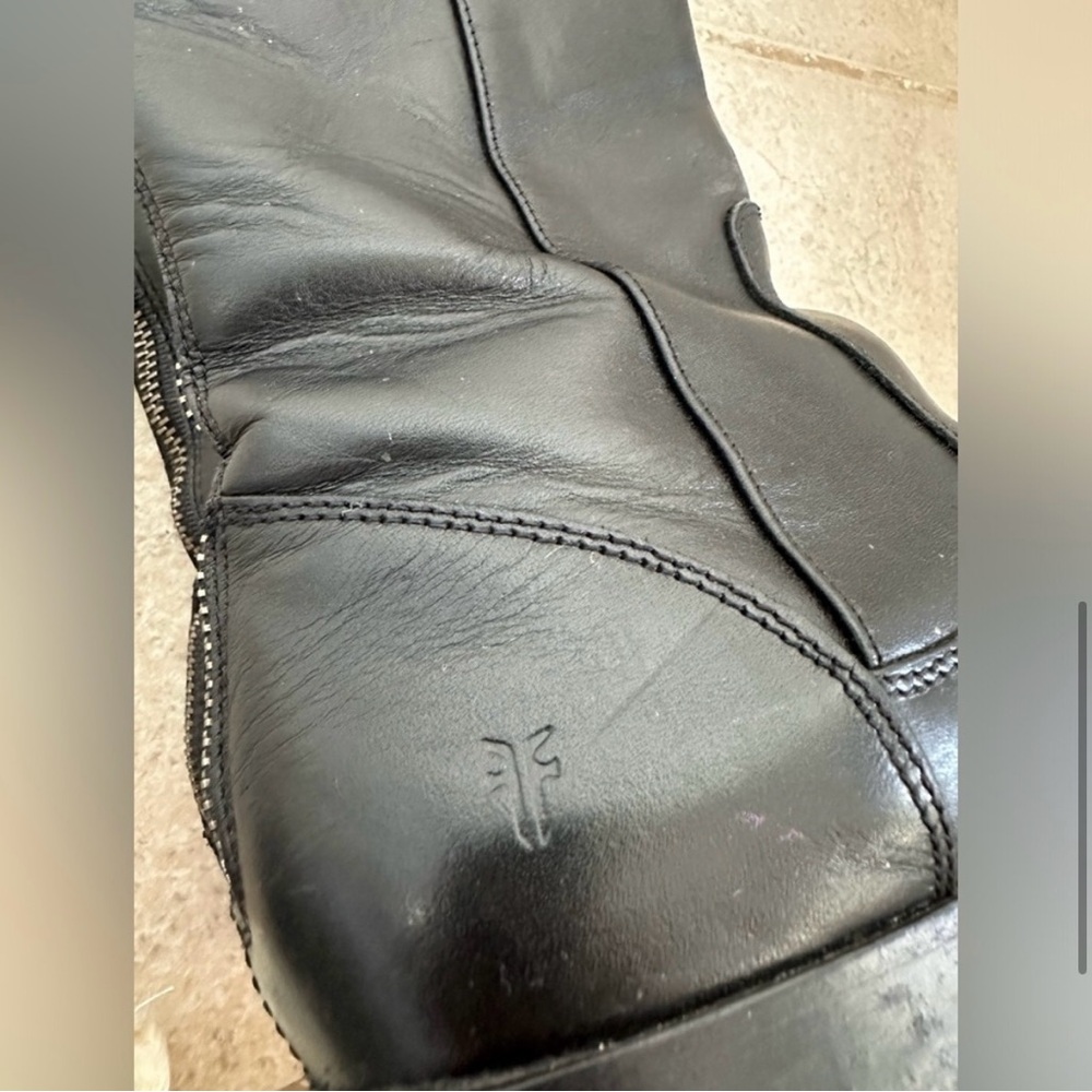 Frye Melissa Stud Back Zip Riding Boot - Picture 7 of 10